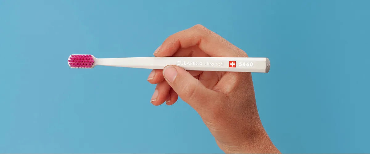 Brushing teeth correctly