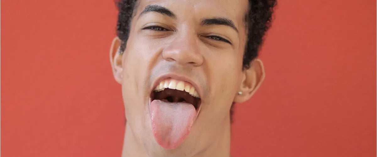 Coated tongue: Symptoms, causes, treatment