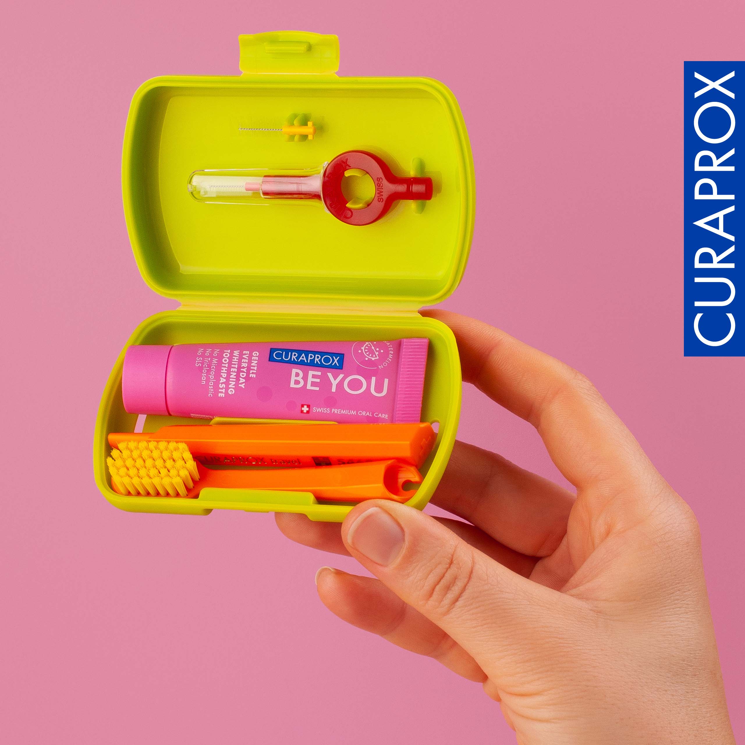 Curaprox Travel Set, Green – Clean on-the-go